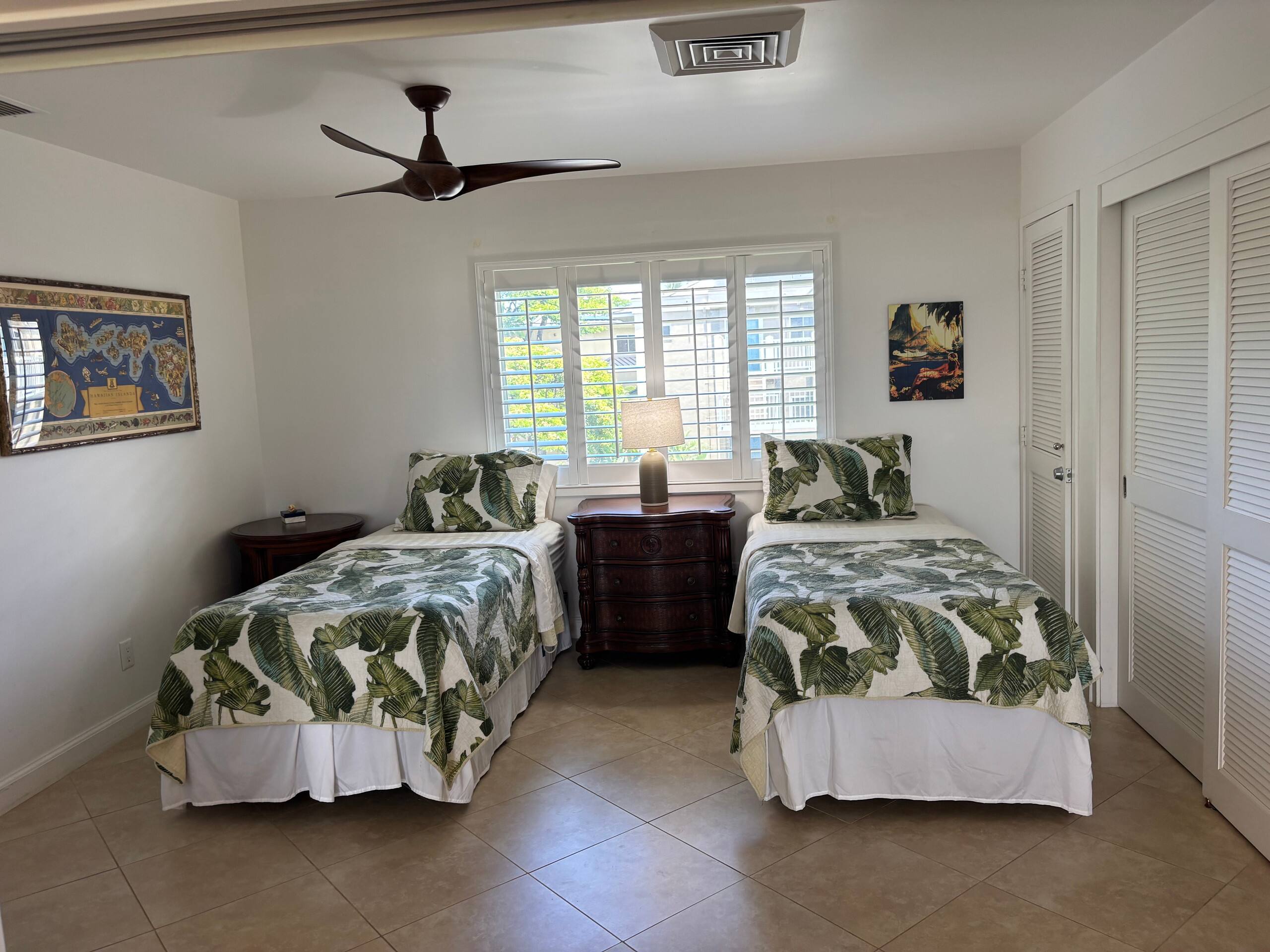 Penthouse condo with Ocean Views - Photo 19