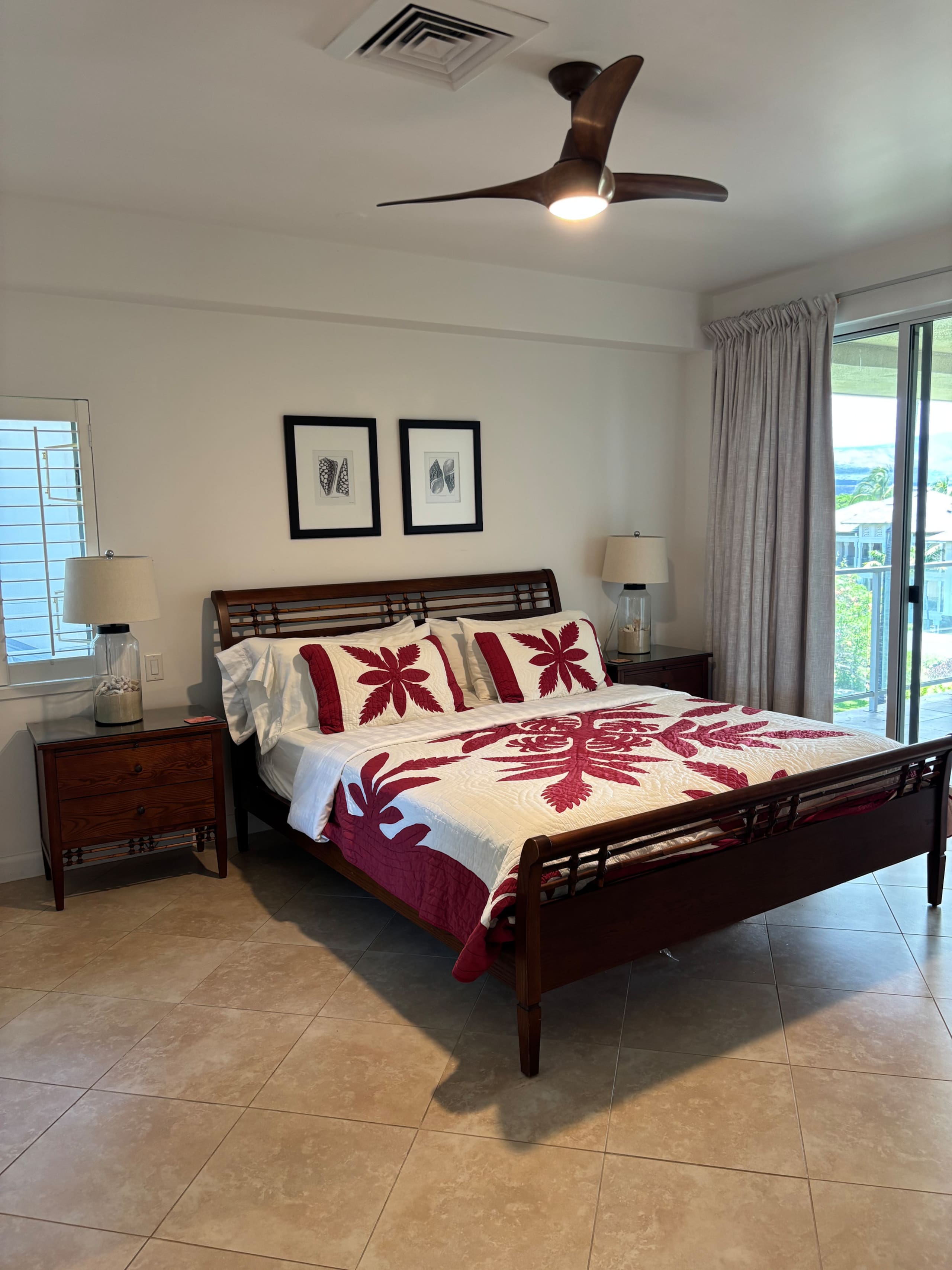 Penthouse condo with Ocean Views - Photo 21