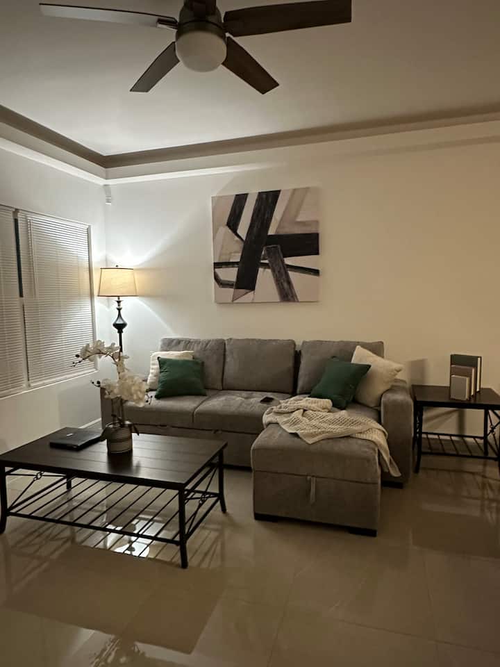 Departamento De Tres Recámaras - McAllen, TX