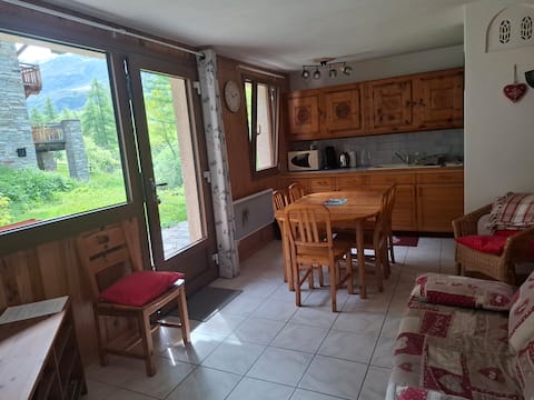 Apartment at the foot of the slopes