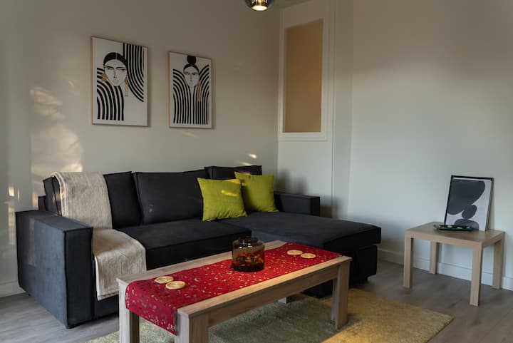 Всекидневна 1