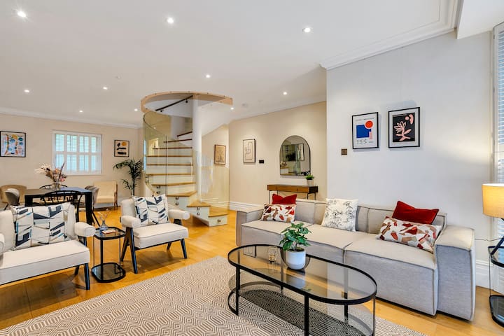 Belgravia Luxe 4Bed Mews with Roof Terrace
