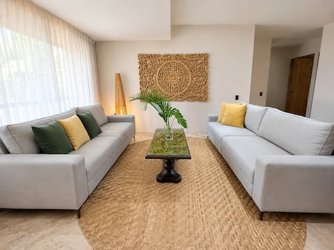 Popular Airbnb listing: Casa Areca: Private Pool, Near Downtown in Cartagena De Indias