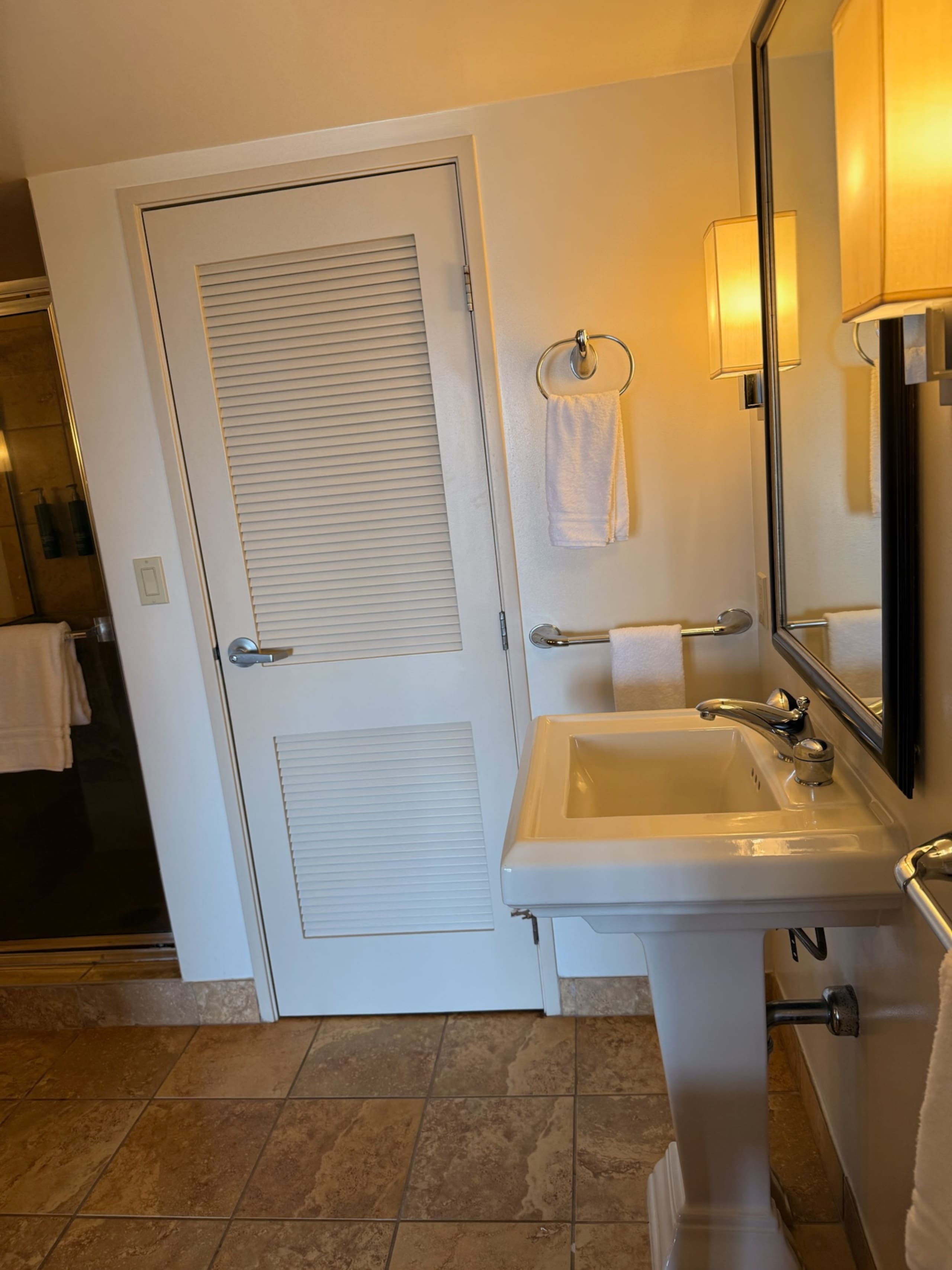 Condo in Lahaina · ★4.5 · 1 bedroom · 2 beds · 1 private bath - Image 34