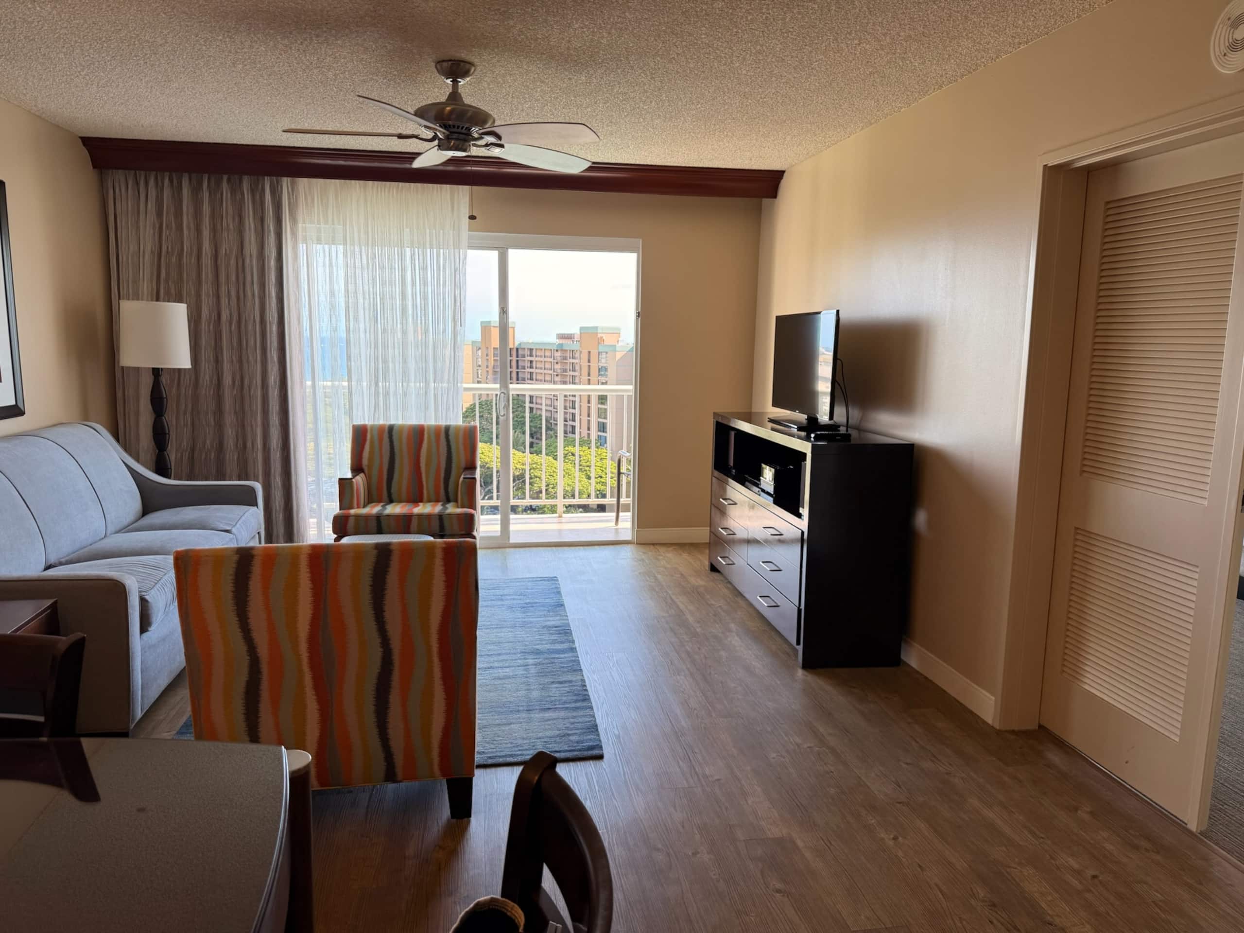 Condo in Lahaina · ★4.5 · 1 bedroom · 2 beds · 1 private bath - Image 18