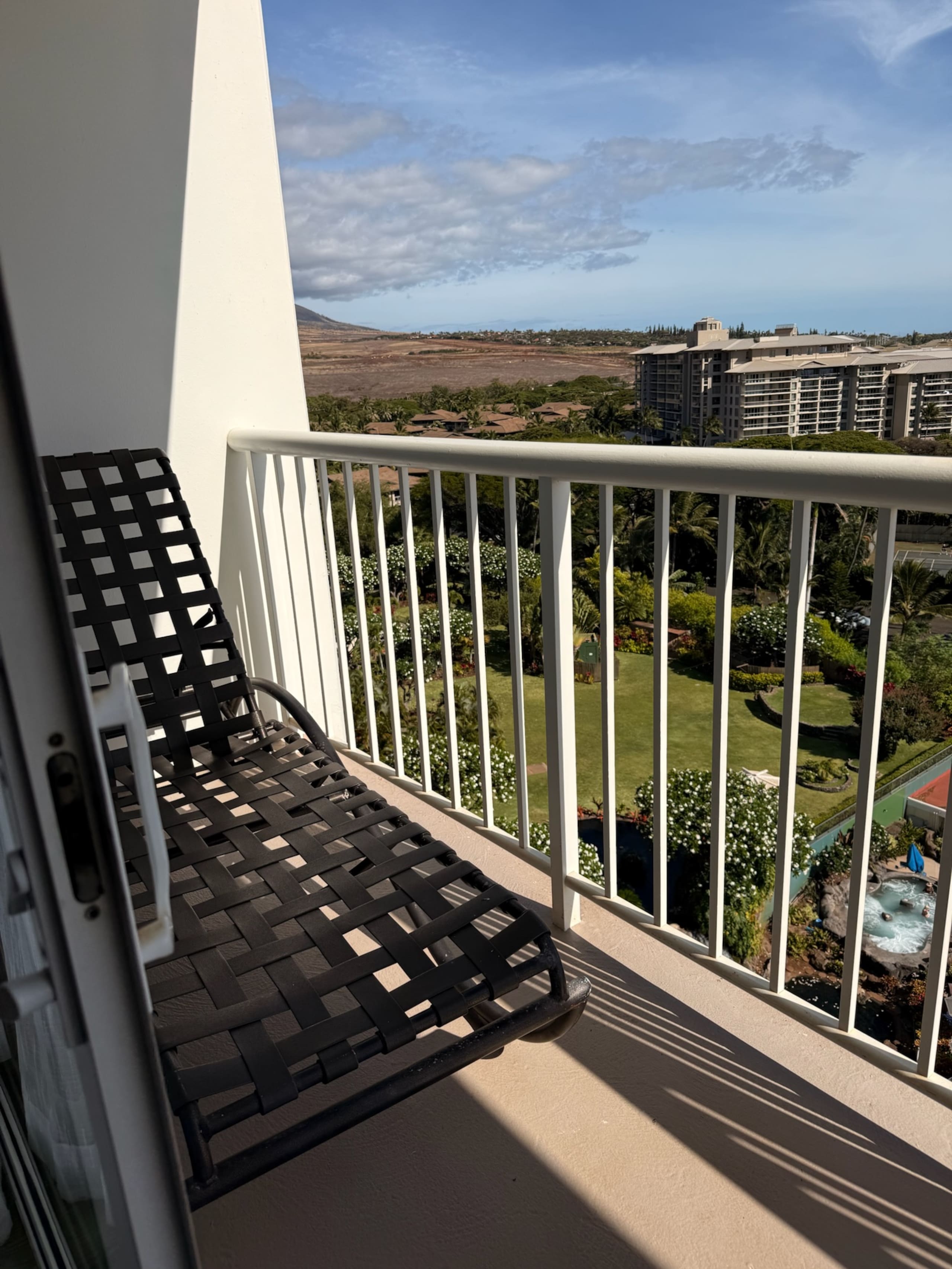 Condo in Lahaina · ★4.5 · 1 bedroom · 2 beds · 1 private bath - Image 38