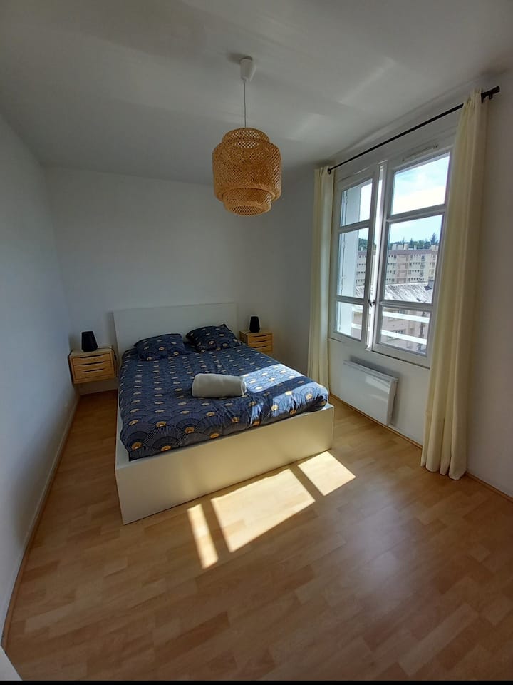 غرفة النوم 1