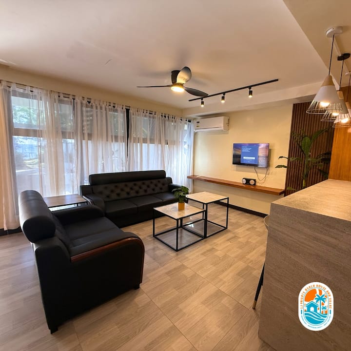 Beachfront 3br Villa • Beach And Pool Access - Bataan