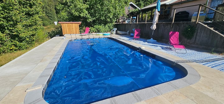 Cottages in the heart of nature, Nordic bath, 10-person pool