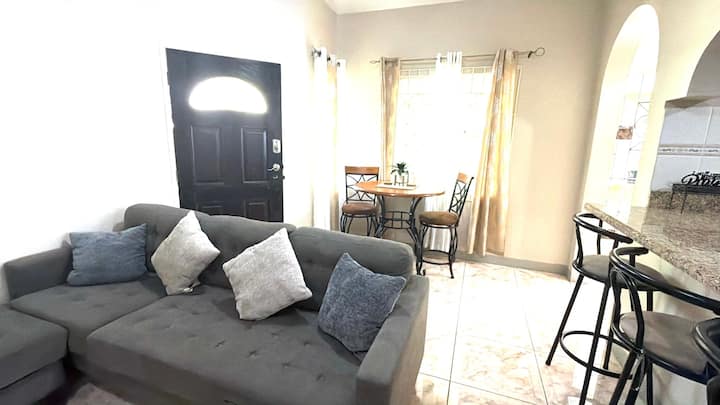 მისაღები ოთახი