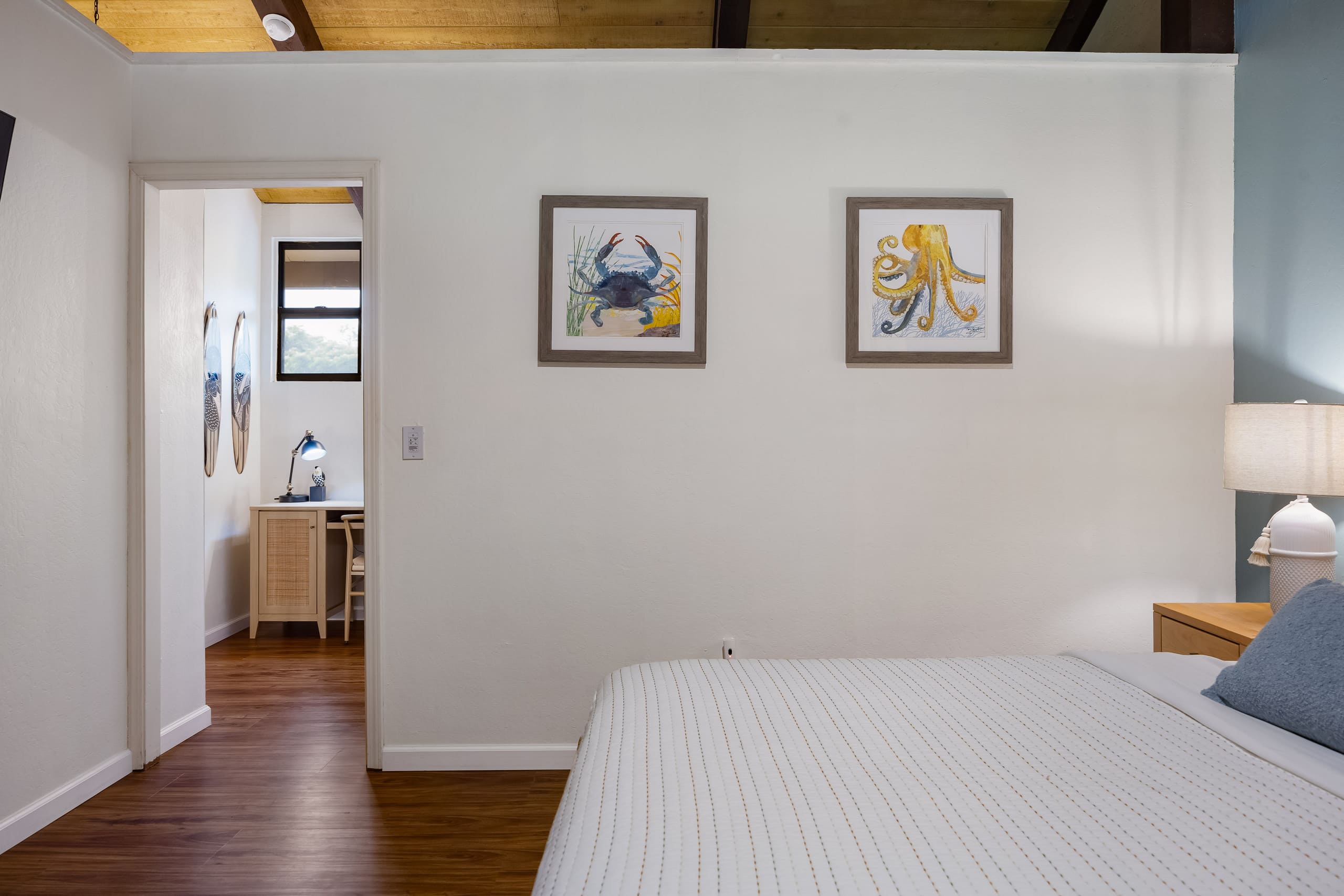 Stylish Ocean View 2BD, King beds, Pools - Photo 47