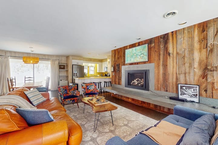 3br Cozy House W/ Mountain Views, Sauna, Bbq - Townshend State Park, Townshend