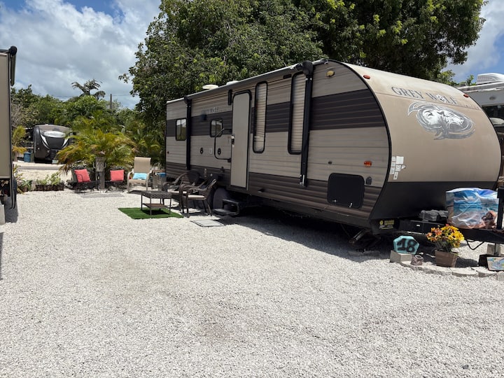 RV In The Keys | Tropical Retreat - Tiny houses for Rent in Big Pine ...