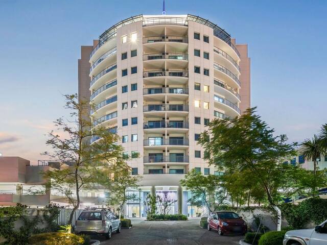 the Zookeepers Rest gallery image 3