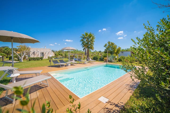 Villa Assunta With Pool Near The Sea - Torre dell'Orso