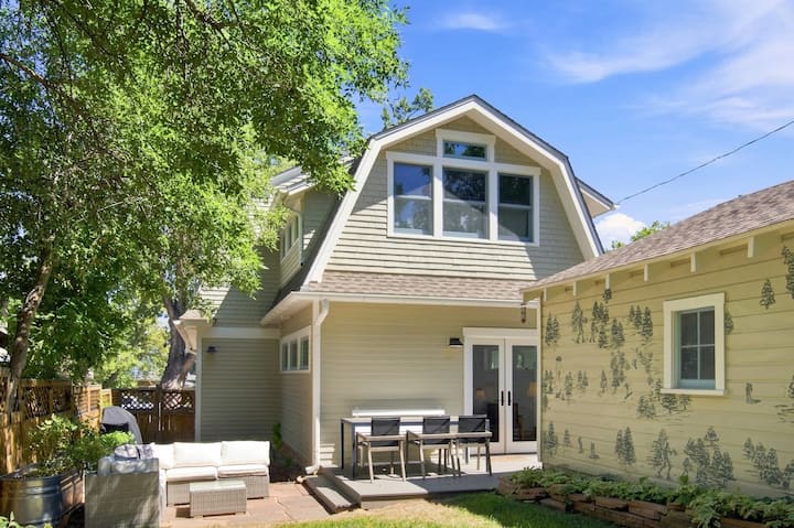Historic Mapleton Hill Home With Modern Amenities - Boulder, CO
