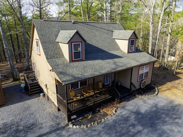 The Hideaway - Quiet, Comfy, Convenient! - Virginia