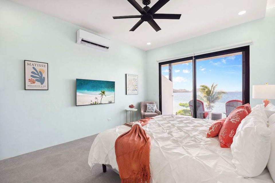 A beachfront villa on Playa Potrero, Potrero, Guanacaste, Costa Rica, photo 10 of 10