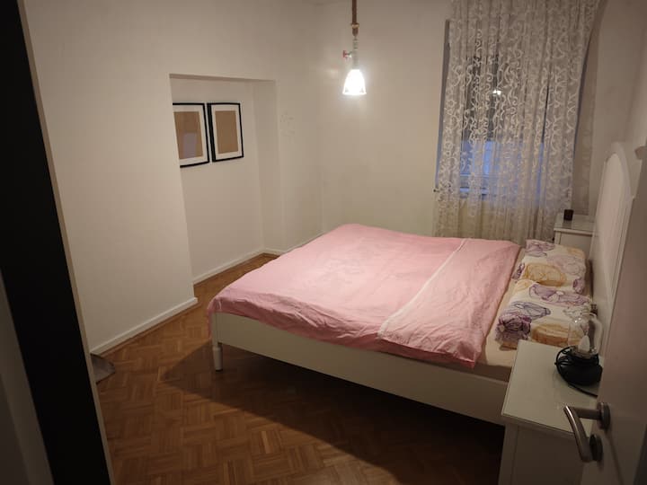 ಬೆಡ್‌ರೂಮ್