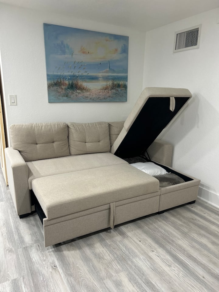 Refugio Costero Con Patio Privado + Cocina + W/d - Apollo Beach, FL