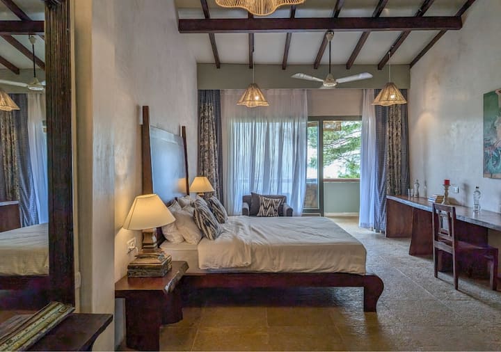 Bedroom 1 image 1