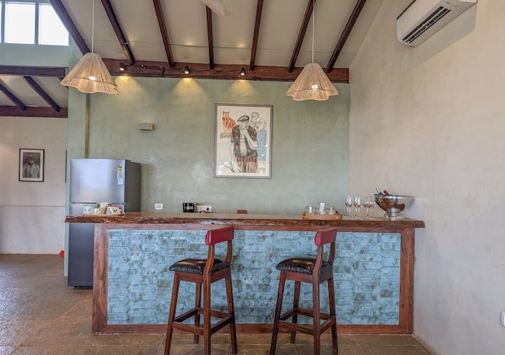 Full kitchen image 1