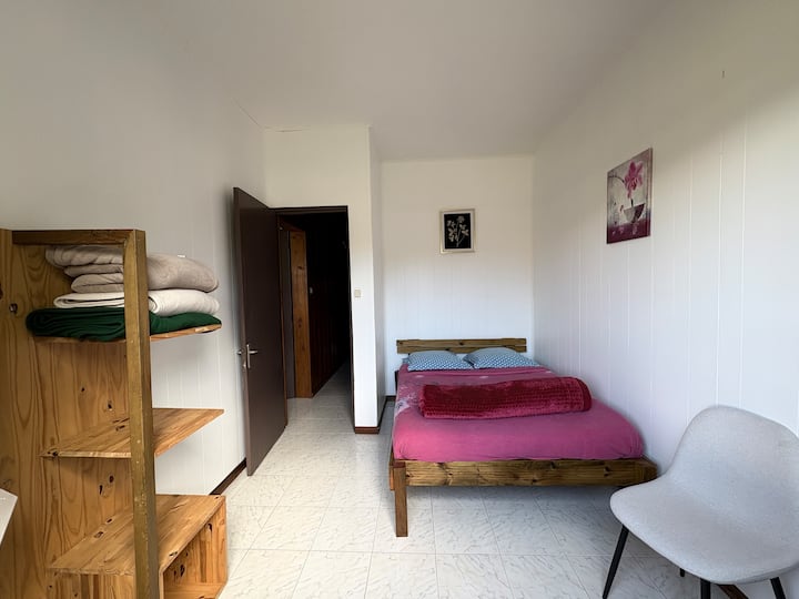 საძინებელი 2