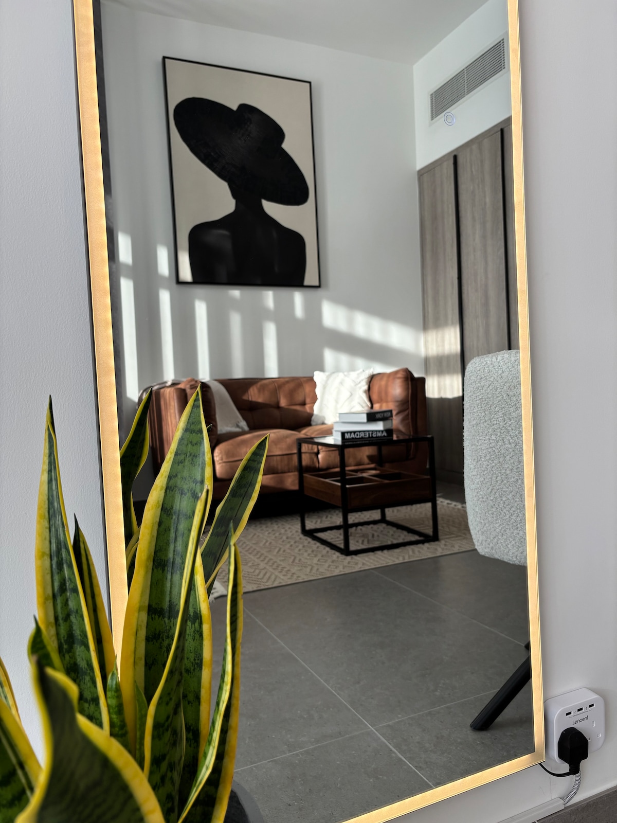 Top Airbnb: Oxford Escape | Pool view | Brand new | JVC in Al Barsha South Fourth