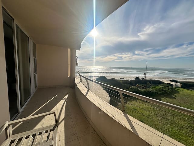Apartment at Lagoon Beach
