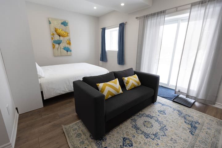 Separate Entrance | Private Cozy Suite - Innisfil
