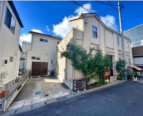 Youju House | Entire villa for up to 12 people | Tokyo Disneyland · Musashino Messe convenient | Air