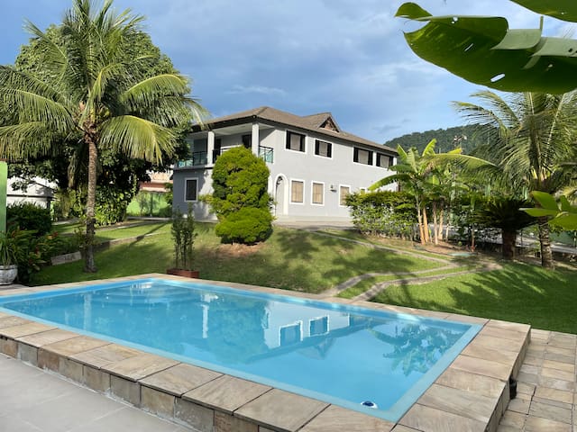 Ideal spot for family and friends !