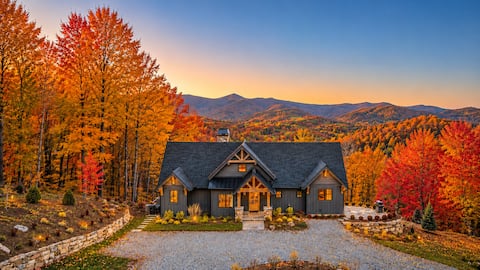 Blue Ridge Views From Every Room + Hot Tub + Games