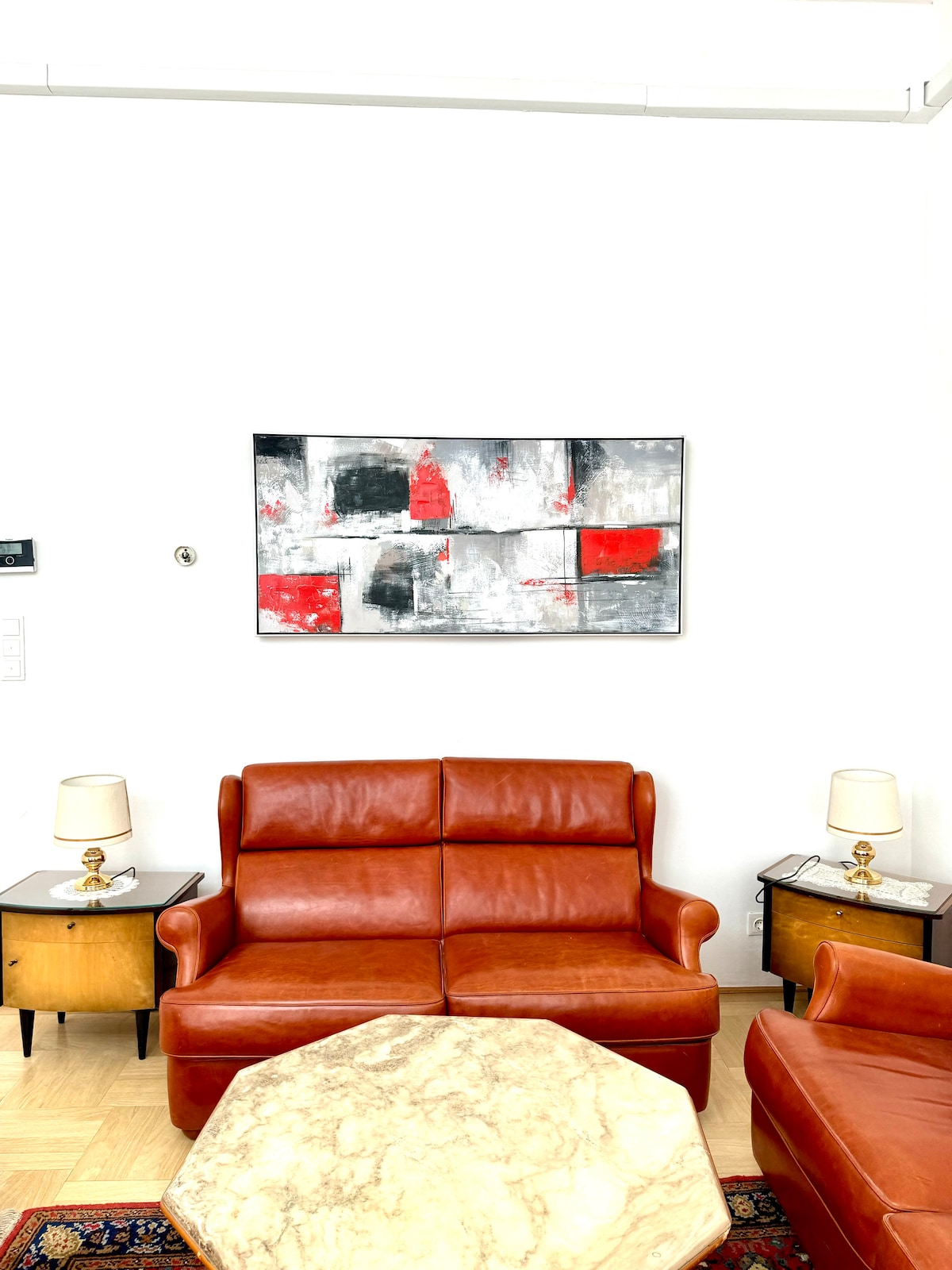 Living room image 1