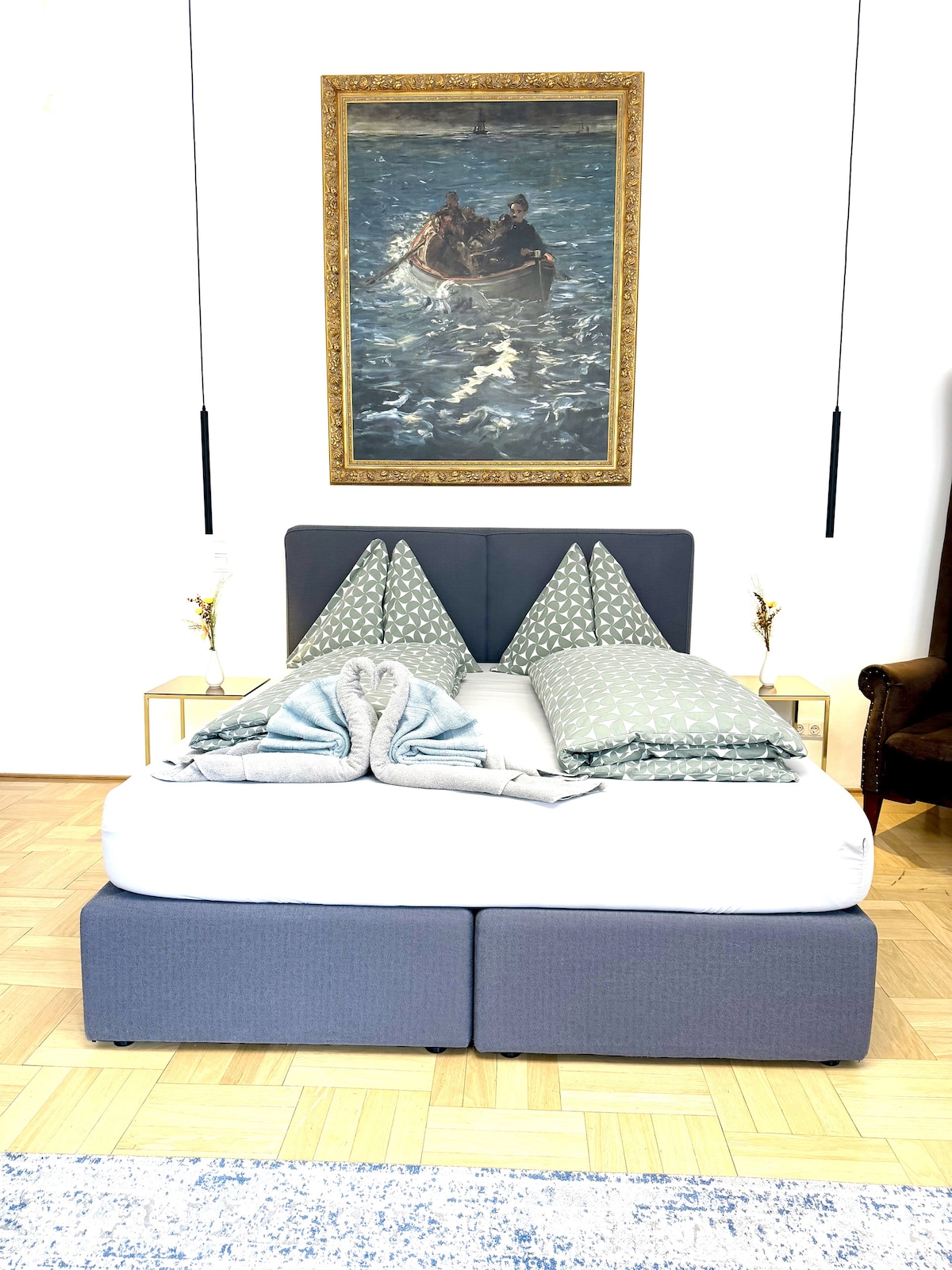 Bedroom 2 image 2