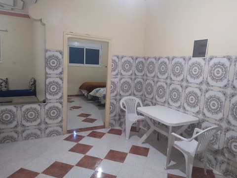 Appartment 1 to 5 prs in center