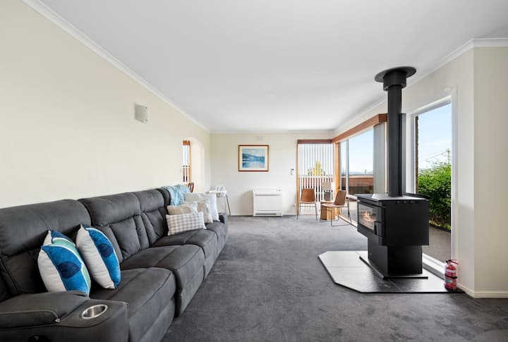 Spectacular Views 4 Rooms 2 Bathrooms 7 Beds 10 Pp - Hobart