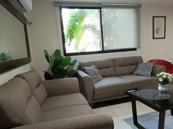 Depto. Céntrico Cancún/4 Personas/estacionamiento - Cancún