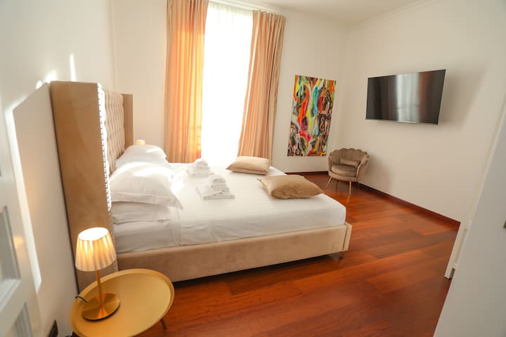 Prestige Crescenzio gallery image 5