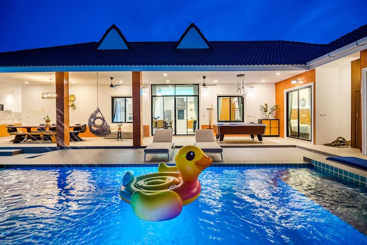 London Pool Villa - Tailândia