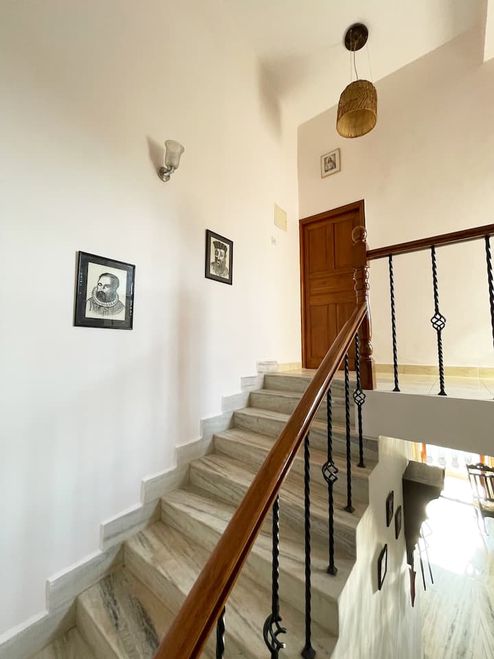 Living room image 6