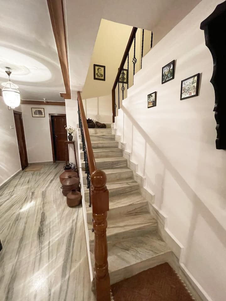 Living room image 8