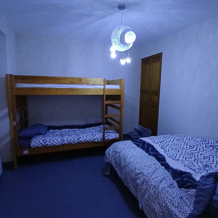 Dhomë gjumi