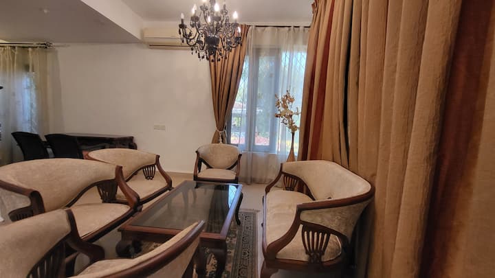 Living room image 2