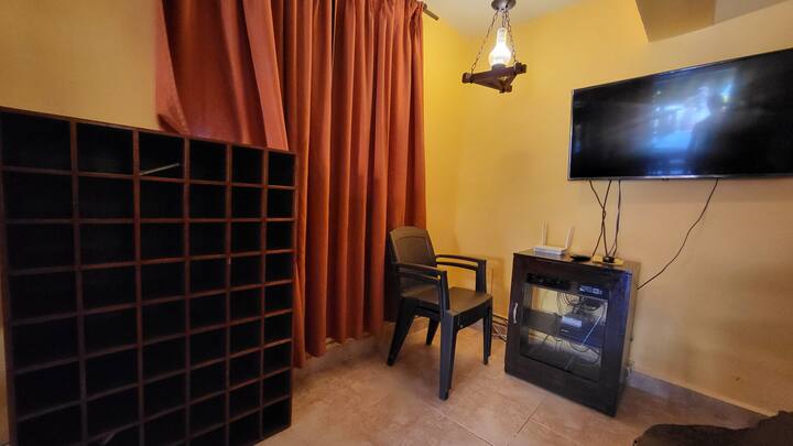 Living room image 3