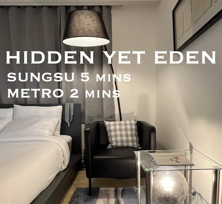 Hii ndiyo picha kuu ya tangazo