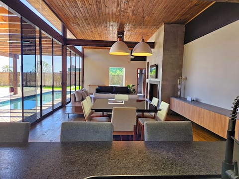 Lake Retreat