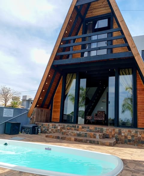 Chalet on the reservoir with pool and heated whirlpool
