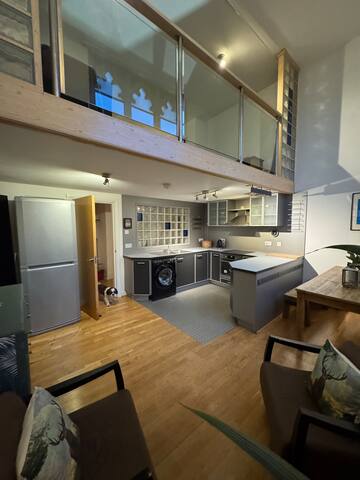 Luxury Church Stay in Manchester gallery image 4