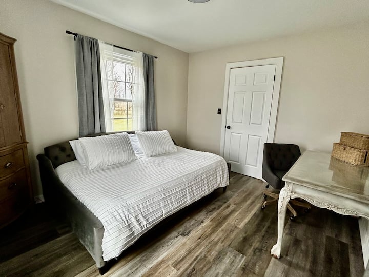 This bedroom has a full size (double) day bed and shares the dedicated workspace on the first floor of the house.